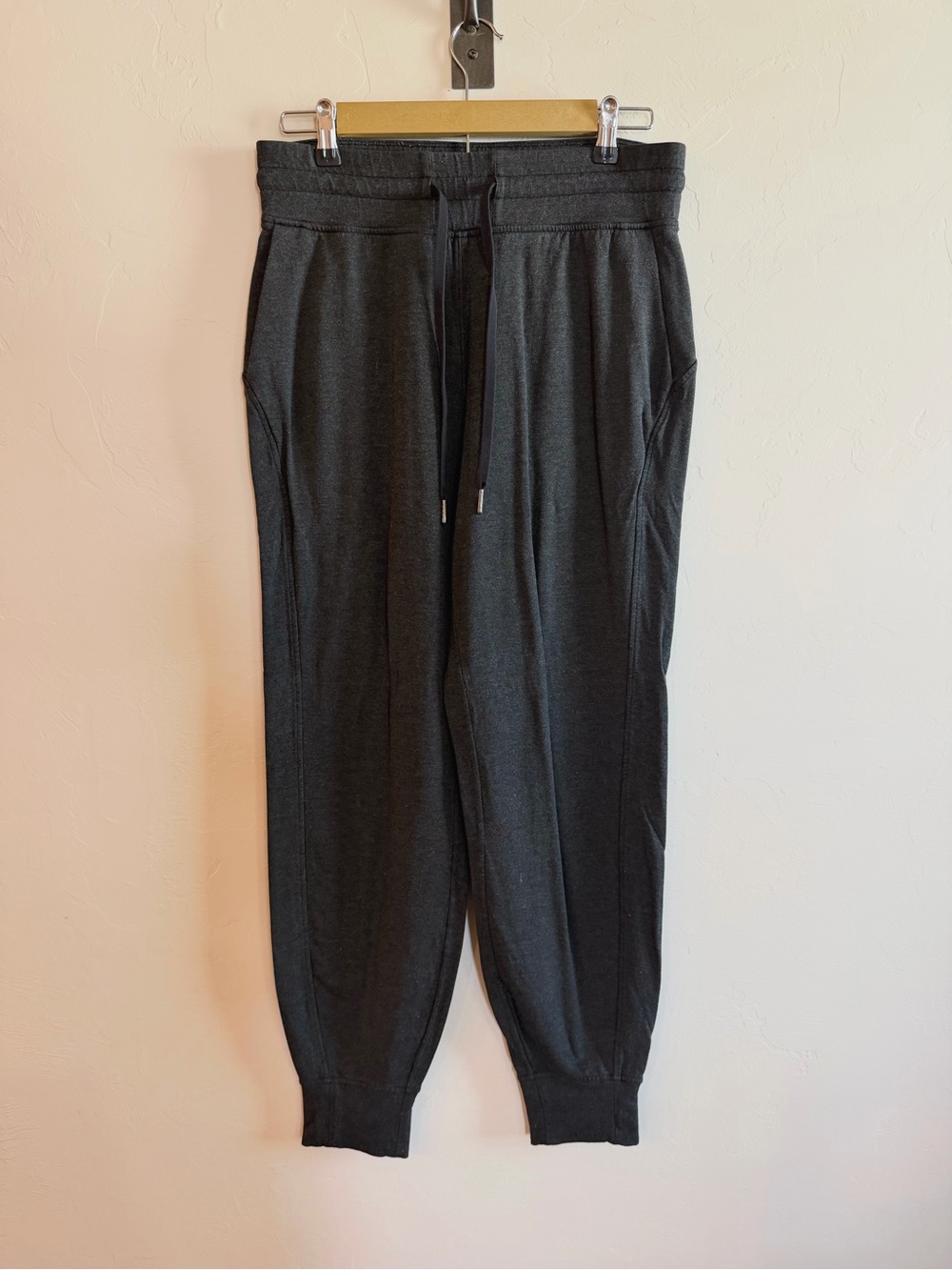 Lululemon Ready to Fleece HR Jogger *Heathered Black
